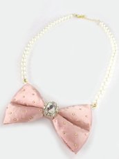 画像1: 【新品】クリスタルリボンパールネックレス(ピンク) NE_057_B131【通信販売専用商品】 (1)