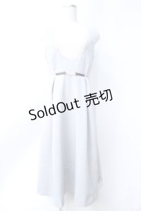 F i.n.t / チェーンビット使いディープVネックジャンパースカート F ブルーグレー Y-25-06-18-063-CA-OP-SZ-ZY