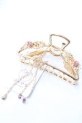 axes femme / 薔薇装飾蝶々バンスクリップ  ゴールド Y-25-08-30-011-AX-AC-SZ-ZY