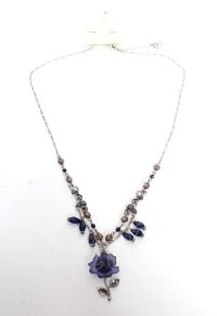 axes femme / ローズモチーフネックレス  シルバー Y-25-10-16-001-AX-AC-SZ-ZY