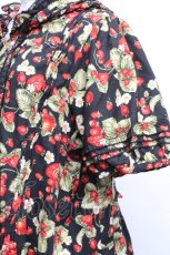 画像4: PINK HOUSE / ストロベリーフィールズプリントフードワンピース  黒ｘ赤 S-26-04-30-1035-LO-OP-AS-ZS (4)