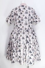 画像2: Q-pot. / マドレーヌとバレリーナ シャツドレス  プリンセスピンク S-26-06-03-1032-QP-OP-HR-ZS (2)