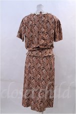 画像2: 【SALE】INGEBORG  / 総柄半袖ブラウス＆スカートセットアップ I-24-03-18-031-1-OP-LO-L-HD-ZT026 (2)