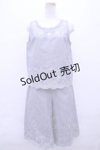 axes femme  / ストライプ刺繍入りセットアップ Y-23-06-18-057-1-OP-AX-L-SZ-ZT013