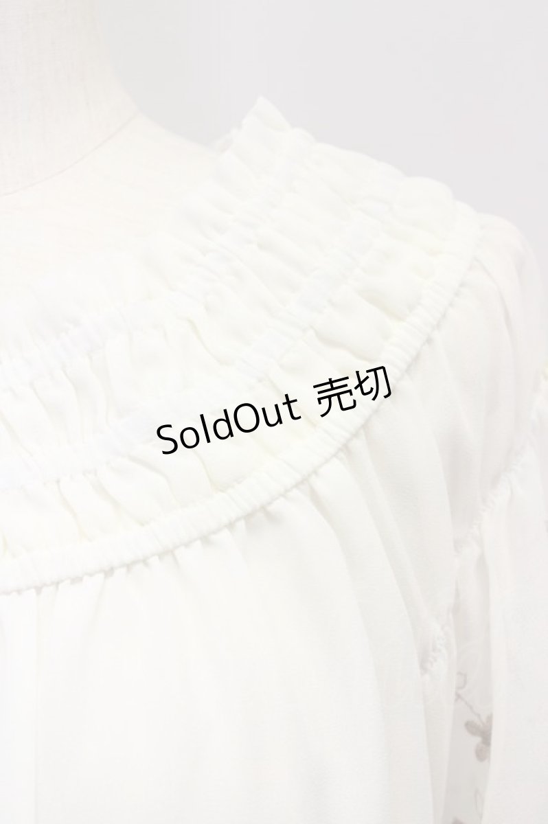 画像4: axes femme  / 袖刺繍シャーリングブラウス Y-23-07-27-4005-1-BL-AX-L-SZ-ZT154 (4)