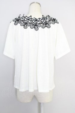 画像2: axes femme TOPS / 花刺繍オフショルプルオーバー Y-23-07-30-4007-1-TO-AX-L-SZ-ZI