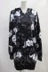 画像1: NieR Clothing / 総柄ZIPパーカー  黒 H-24-01-12-026-PU-TO-KB-ZT098 (1)