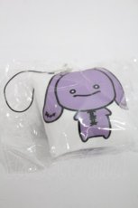 画像1: NieR CLOTHING / ミニクッションストラップ   H-25-06-06-1005-PU-ZA-KB-ZH (1)