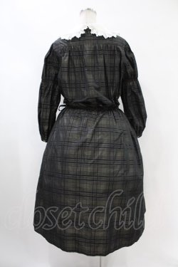 画像2: Jane Marple / Memory shadow check shirring dress  ブラック H-24-04-25-007-JM-OP-KB-ZT276