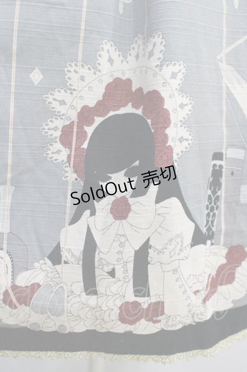 画像4: ALICE and the PIRATES / Marionette in my closet room柄 ジャンパースカートI Free ブラック H-24-06-15-013-PA-OP-NS-ZH (4)