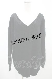 NieR Clothing / Vネックニット  黒 H-24-08-02-026-PU-TO-KB-ZT333