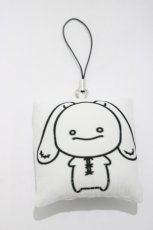 画像1: NieR CLOTHING / ミニクッションストラップ   H-25-06-06-1013-PU-ZA-KB-ZH (1)