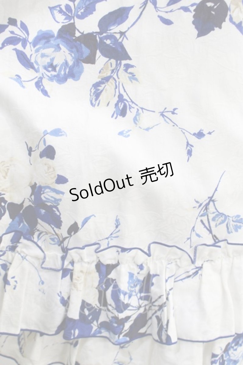 画像5: Moi-meme-Moitie / バラプリントジャンパースカート 2 白×ネイビー H-24-08-17-1013-MO-SK-KB-ZH (5)