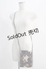 alcali / 青木美沙子コラボ ノベルティサコッシュ  ブラック/サイベリアンストロベリー H-24-09-24-057-GO-BG-NS-ZH