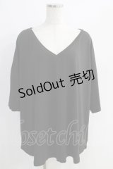 Qutie Frash / Vネックトップス  黒 H-24-11-07-066-QU-TO-KB-ZH