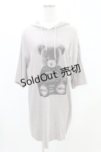 HYSTERIC GLAMOUR / BEAR BOOMBOXワンピース  グレー H-24-12-12-1001-PU-OP-KB-ZT043