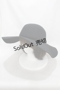 画像1: axes femme / 蝶チャーム付キャペリンハット  ブラック H-24-12-25-1057-AX-AC-NS-ZH