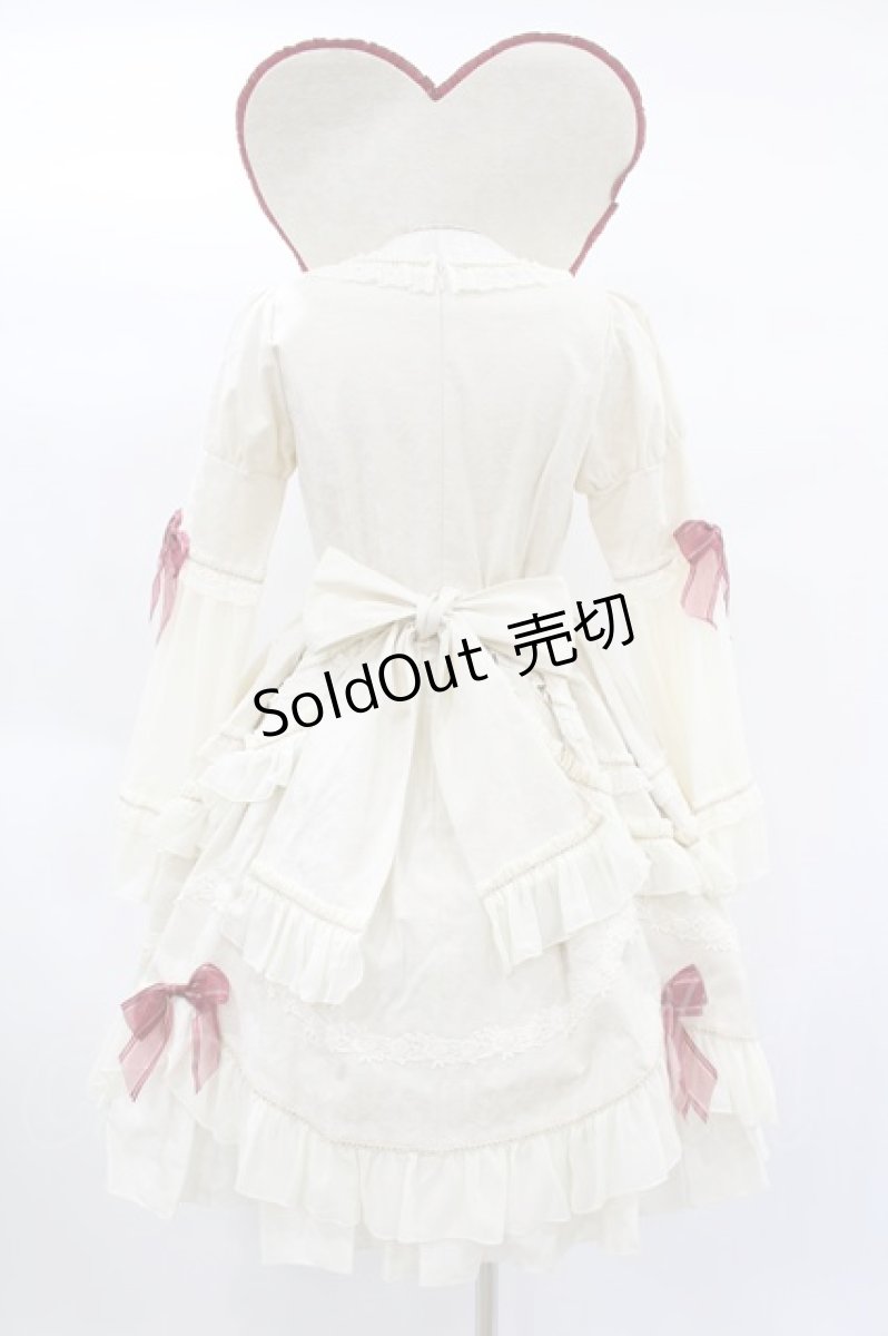 画像2: BABY,THE STARS SHINE BRIGHT / 薔薇咲く夜のHocus-Pocus Queenワンピース Free アイボリー H-25-01-25-1054-BA-OP-NS-ZH (2)
