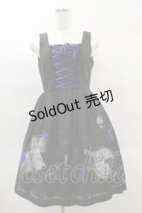 Moi-meme-Moitie / アルケミープリント編み上げジャンパースカート  黒×ネイビー H-25-02-08-045-MO-OP-KB-ZH