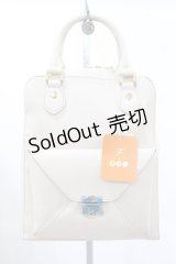 Fi.n.t / レター風ポケット使いリュック  IVORY H-25-02-09-1012-CA-BG-NS-ZH
