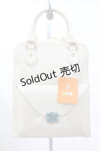 Fi.n.t / レター風ポケット使いリュック  IVORY H-25-02-09-1012-CA-BG-NS-ZH