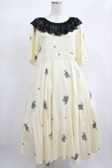 marcHenTica Laito / 花柄ワンピース Free クリーム H-25-02-11-011-LO-OP-NS-ZH