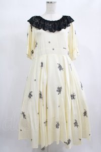 marcHenTica Laito / 花柄ワンピース Free クリーム H-25-02-11-011-LO-OP-NS-ZH