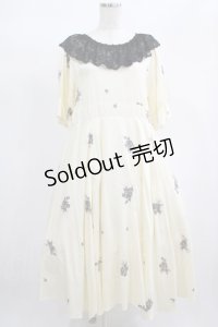 marcHenTica Laito / 花柄ワンピース Free クリーム H-25-02-11-011-LO-OP-NS-ZH