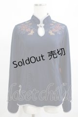 Ozz oneste / 蝶プリントチャイナトップス  ネイビー H-25-02-15-060-OO-TO-KB-ZH