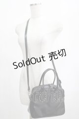 artherapie / トラペゾイドボストンバッグ  黒 H-25-02-15-066-GO-BG-KB-ZH