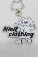画像2: NieR CLOTHING / アクリルキーホルダー   H-25-02-17-020-PU-ZA-KB-ZH (2)