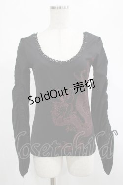 画像1: Qutie Frash / バックレースアップギャザースリーブトップス  黒×赤 H-25-02-21-050-QU-TO-KB-ZH