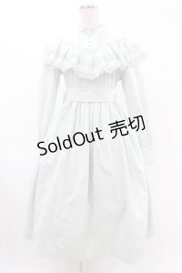 Sheglit / "Edelweiss"レースドレス  ライトグリーン H-25-02-27-1025-EL-OP-KB-ZH