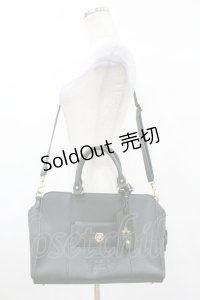 Maison de FLEUR Petite Robe canone / 列車に飛び乗るボストンバッグ  グリーン H-25-03-01-1015-EL-BG-NS-ZH