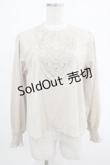 an another angelus / ステンドグラス風レースヨークブラウス Free BEIGE H-25-03-03-041-CA-BL-NS-ZH