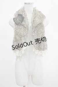 axes femme / リボン付きフェイクファーベスト Free グレー H-25-03-03-045-AX-TO-NS-ZH