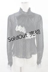 Moi-meme-Moitie / コフィンレースリボンブラウス 9号 黒×白 H-25-03-04-019-MO-BL-KB-ZH