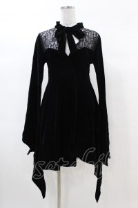KILL STAR / Grimina Velvet Sorcery Dress S 黒 H-25-03-08-008-SL-OP-KB-ZY