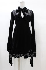 KILL STAR / Grimina Velvet Sorcery Dress S 黒 H-25-03-08-009-SL-OP-KB-ZT0509