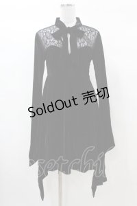 KILL STAR / Grimina Velvet Sorcery Dress S 黒 H-25-03-08-010-SL-OP-KB-ZH