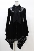 KILL STAR / Nymyra Velvet Cameo Dress L 黒 H-25-03-08-002-SL-OP-KB-ZH