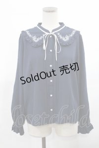 axes femme / ブーケ刺繍フリル襟ブラウス M ネイビー H-25-03-12-1022-AX-BL-NS-ZH