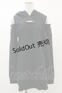 NieR Clothing / オフショルプルパーカー  黒 H-25-03-12-040-PU-TO-KB-ZH
