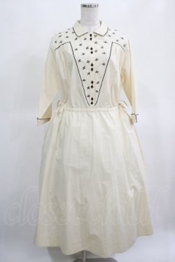 画像1: Jane Marple Dans Le Salon / Clover embroidery dress  バニラ H-25-03-15-015-JM-OP-KB-ZH