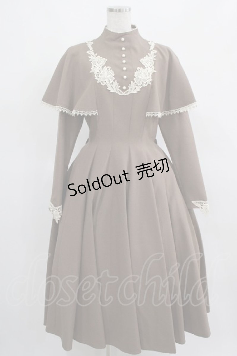 画像1: Innocent World / 聖なる薔薇のケープワンピース L モカ×生成/Mocha×Beige H-25-03-20-005-IW-OP-NS-ZH (1)