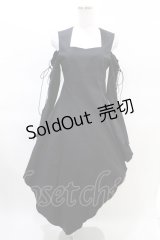 ATELIER BOZ / レースアップスリーブアシメワンピース  黒 H-25-03-22-1005-EL-OP-KB-ZH