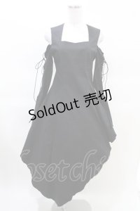 ATELIER BOZ / レースアップスリーブアシメワンピース  黒 H-25-03-22-1005-EL-OP-KB-ZH