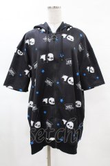 NieR Clothing / 総柄ZIP半袖パーカー F 黒 H-25-03-23-1053-PU-TO-KB-ZH