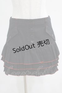 MA / カラーステッチフリルスカート  黒×赤 H-25-03-23-006-PU-SK-KB-ZH