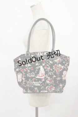 画像1: BABY,THE STARS SHINE BRIGHT / 眠りアリスプリントバケツ型Bag  ブラック H-25-03-24-1036-BA-BG-NS-ZH